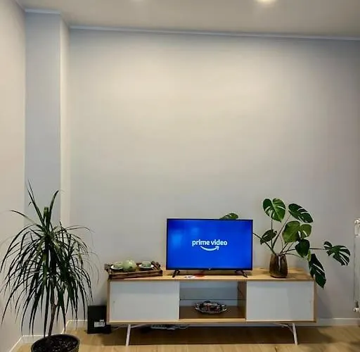 Lovely In Prada District * Milaan